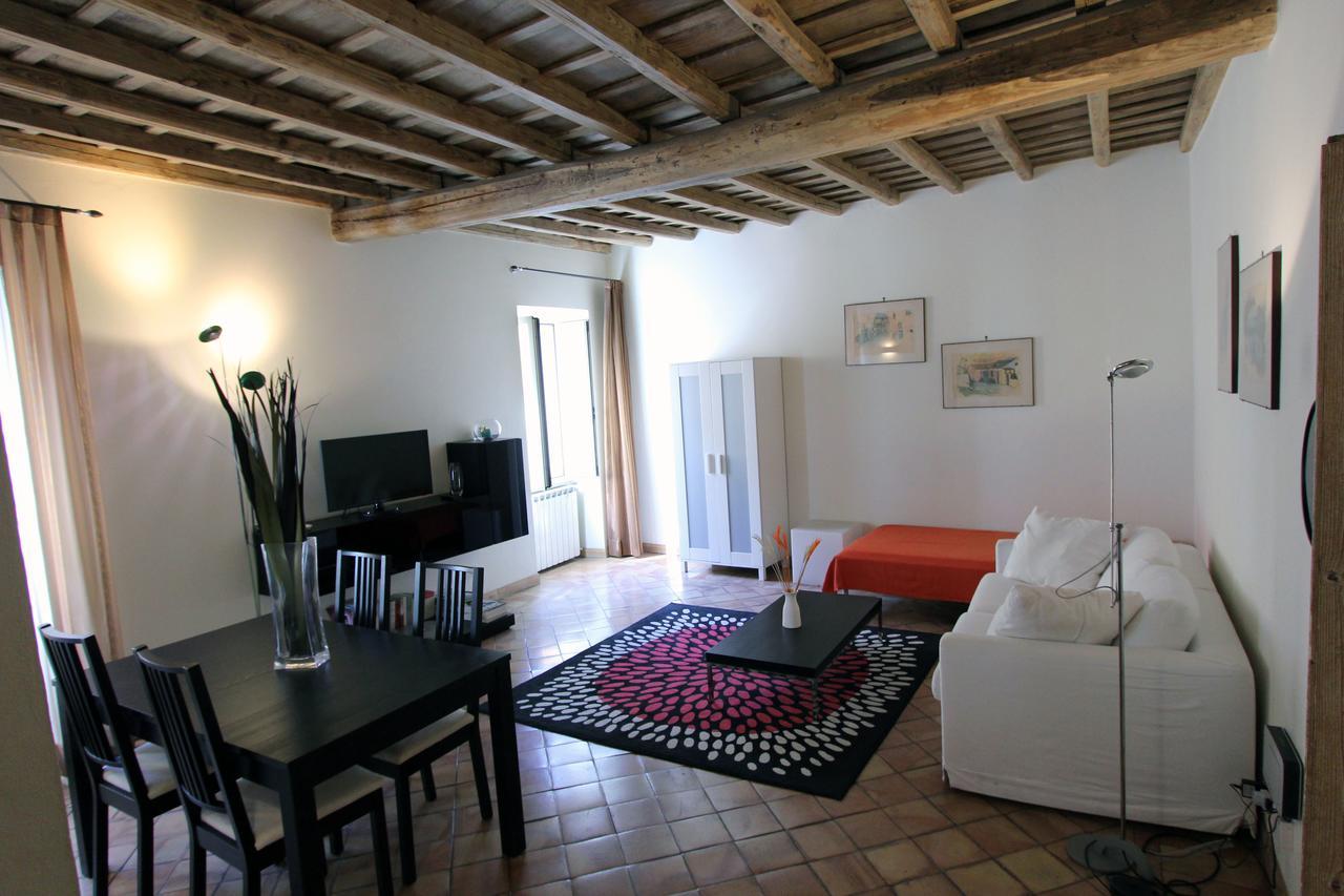 Mattei Flat Apartment Рим Екстериор снимка